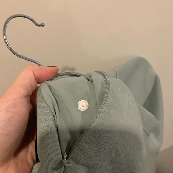 Lululemon Unisex Light Blue Sweater - Picture 8 of 9
